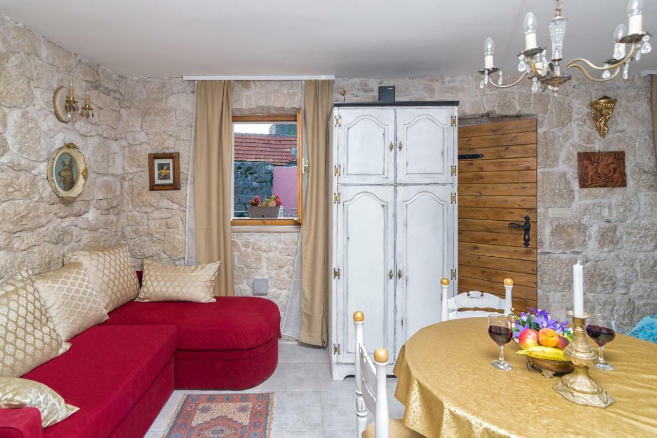 Small House Podgrade Zewnętrze zdjęcie